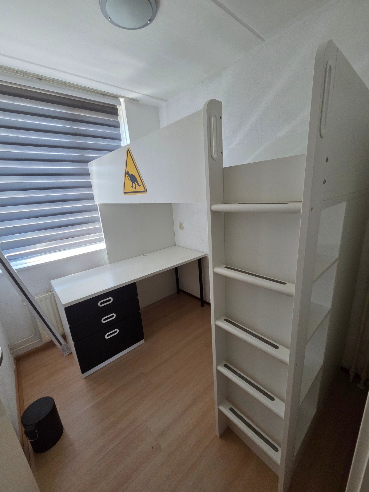 Ikea Stuva Hoogslaper met Bureau en Kast - Wit/Zwart, Huis en Inrichting, Slaapkamer | Stapelbedden en Hoogslapers, Gebruikt, Eenpersoons