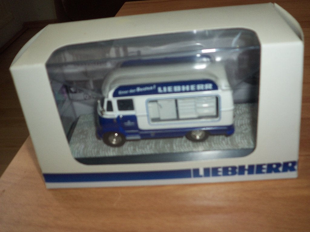 Mercedes Benz L319 Lieferwagen "Liebherr" 1:43 NGZ, Verzenden, Zo goed als nieuw, Auto, Overige merken
