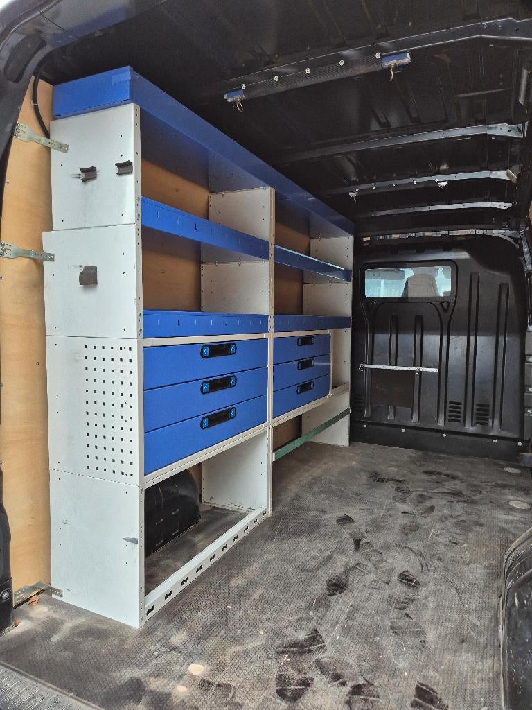 Bedrijfswagen inrichting kast, Ophalen