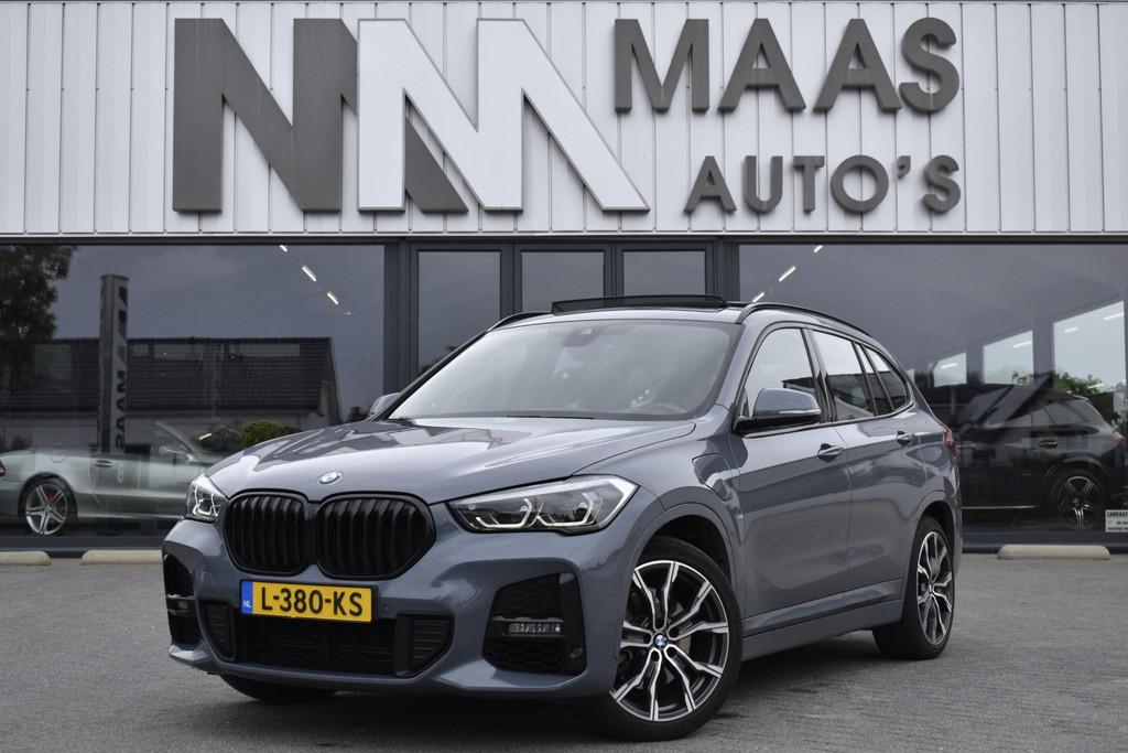 BMW X1 xDrive25e M-Pakket, Gebruikt, Bedrijf, Vierwielaandrijving, Hybride Elektrisch/Benzine