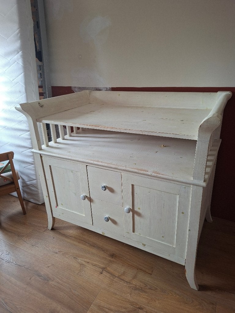 Foto 6 van Commode/kast