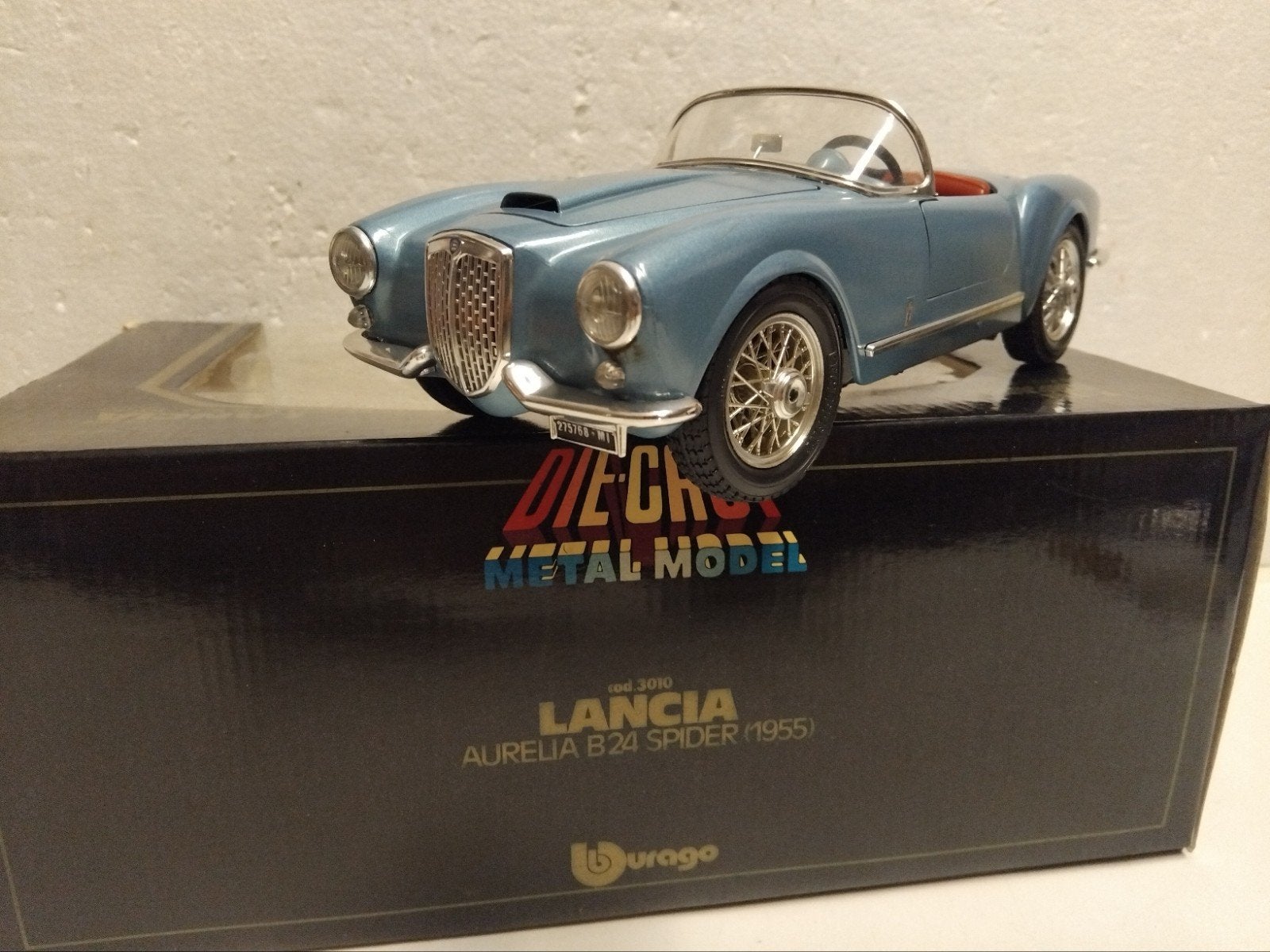 Lancia Aurelia B24 Spyder metallicblue oude Bburago 1:18 KRD, Ophalen of Verzenden, Zo goed als nieuw, Auto, Bburago