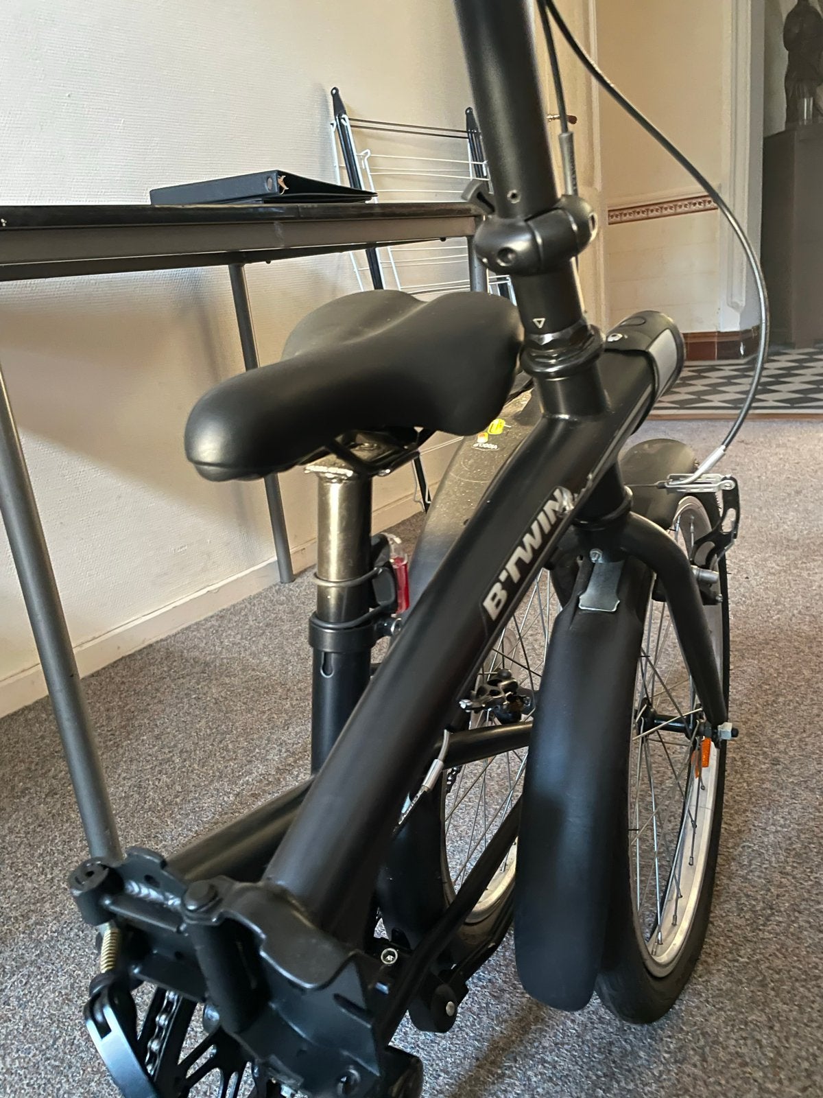 B'Twin vouwfiets, perfect voor woon-werkverkeer, 20 inch of meer, Gebruikt, Velgrem, Totaal opvouwbaar