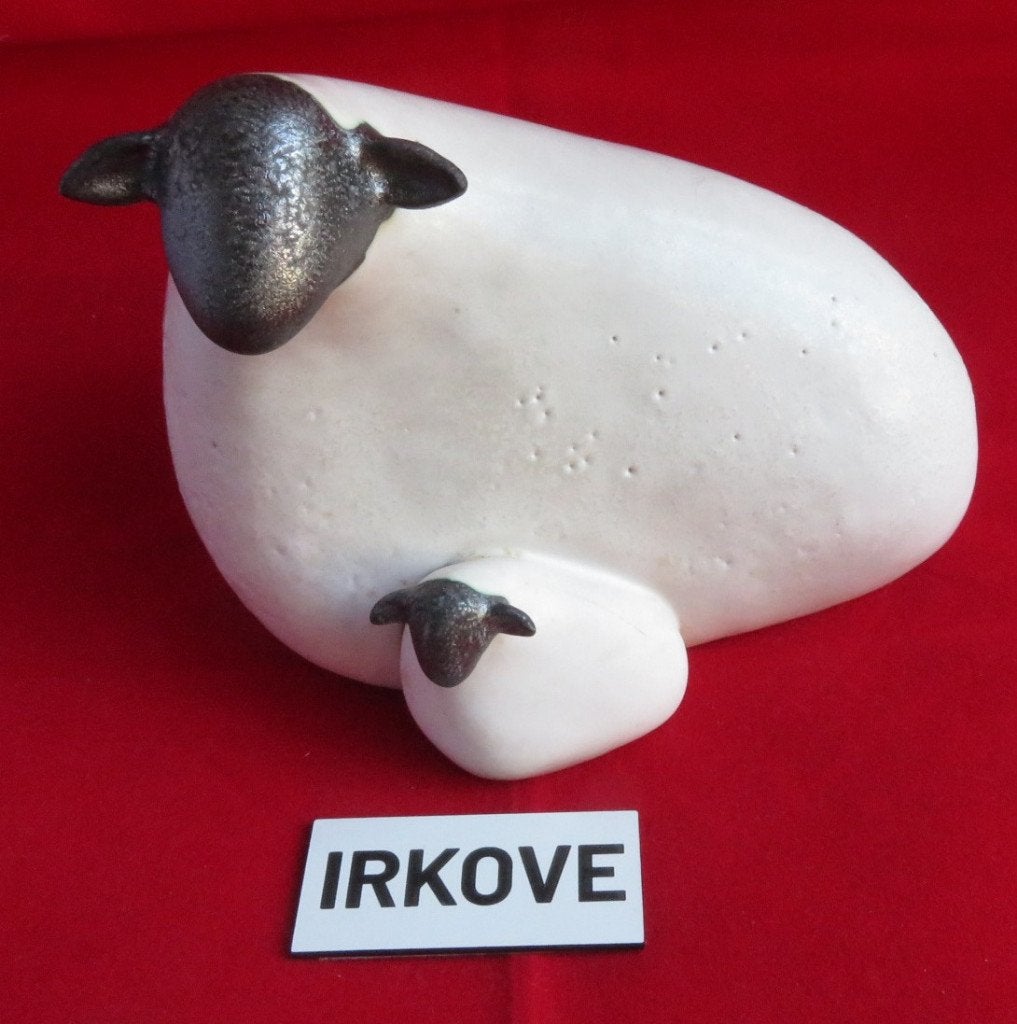 SCHAAPJES * STRAK BEELD * Tijdloos *, Antiek en Kunst, Minder dan 20 cm, Natuurlijk materiaal, Verzenden, Zoogdier