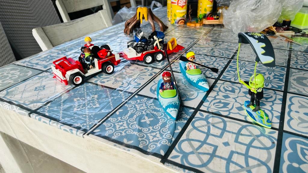 Playmobil kite surf, kano's, jeep en trailer, Ophalen of Verzenden, Gebruikt, Los playmobil