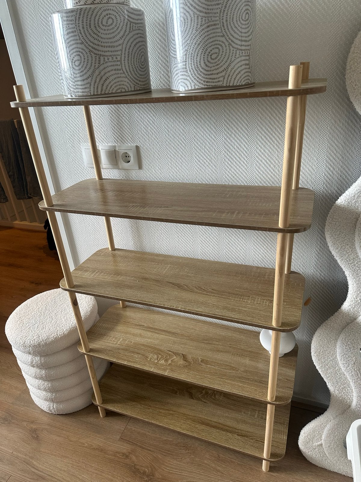 Houten kast/boekenrek van Action, Huis en Inrichting, Ophalen, Zo goed als nieuw