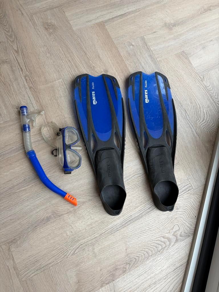 Duikset: vliezen, duikbril en snorkel, Watersport en Boten, Duiken, Ophalen of Verzenden, Gebruikt, Zwem- of Duikvliezen
