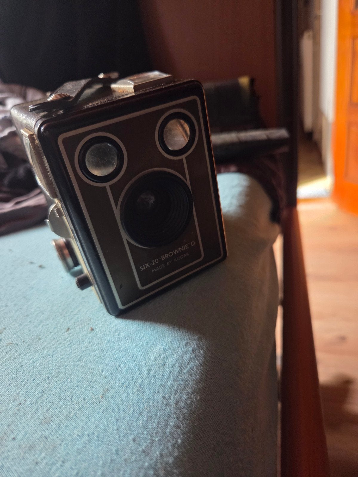 Vintage Kodak Six-20 'Brownie' D Boxcamera met hoes, Audio, Tv en Foto, Ophalen of Verzenden