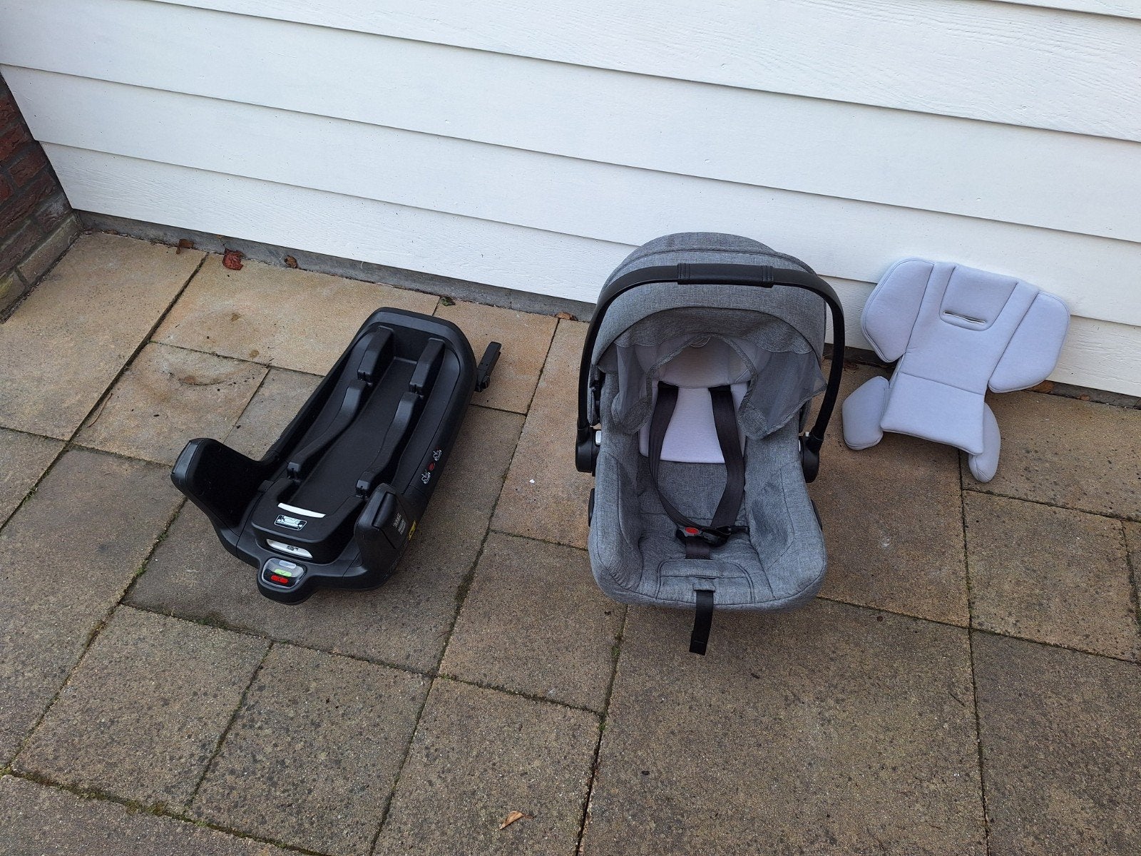 Bugaboo Turtle Air by Nuna autostoel met Isofix base, Autogordel of Isofix, Zijbescherming, Zo goed als nieuw, 0 t/m 13 kg