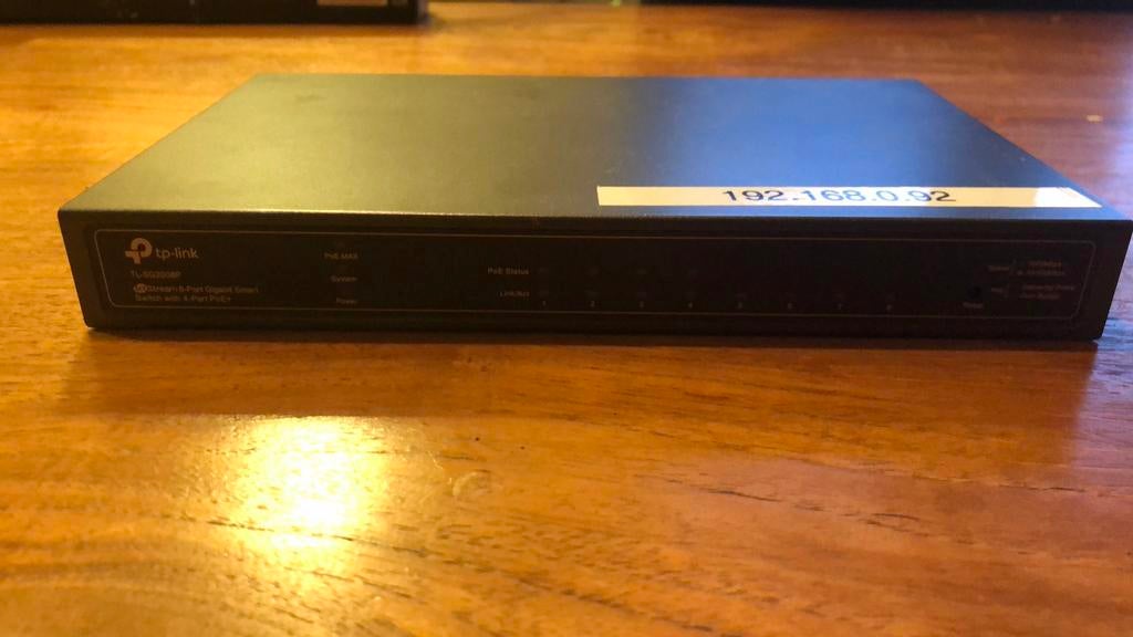 TP-Link TL-SG2008P, Ophalen, Gebruikt