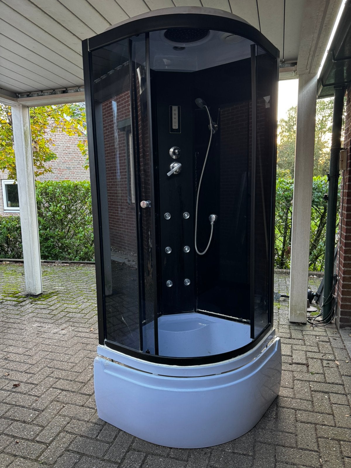 Kerra hoek douchecabine, Ophalen, Gebruikt, Met douche