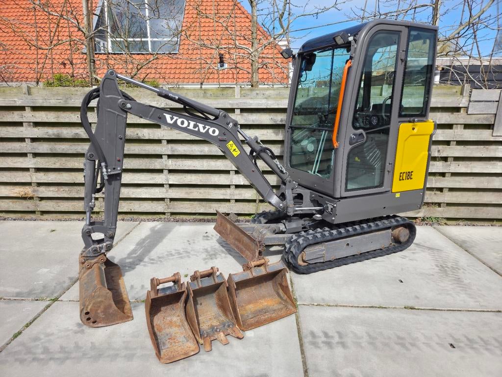 Volvo EC18E Mini Graver Top Staat (2021) 1450 uur Compleet, Molenaarweg 1A Warmenhuizen, Info@vlaartradingandservices.com, Ophalen of Verzenden
