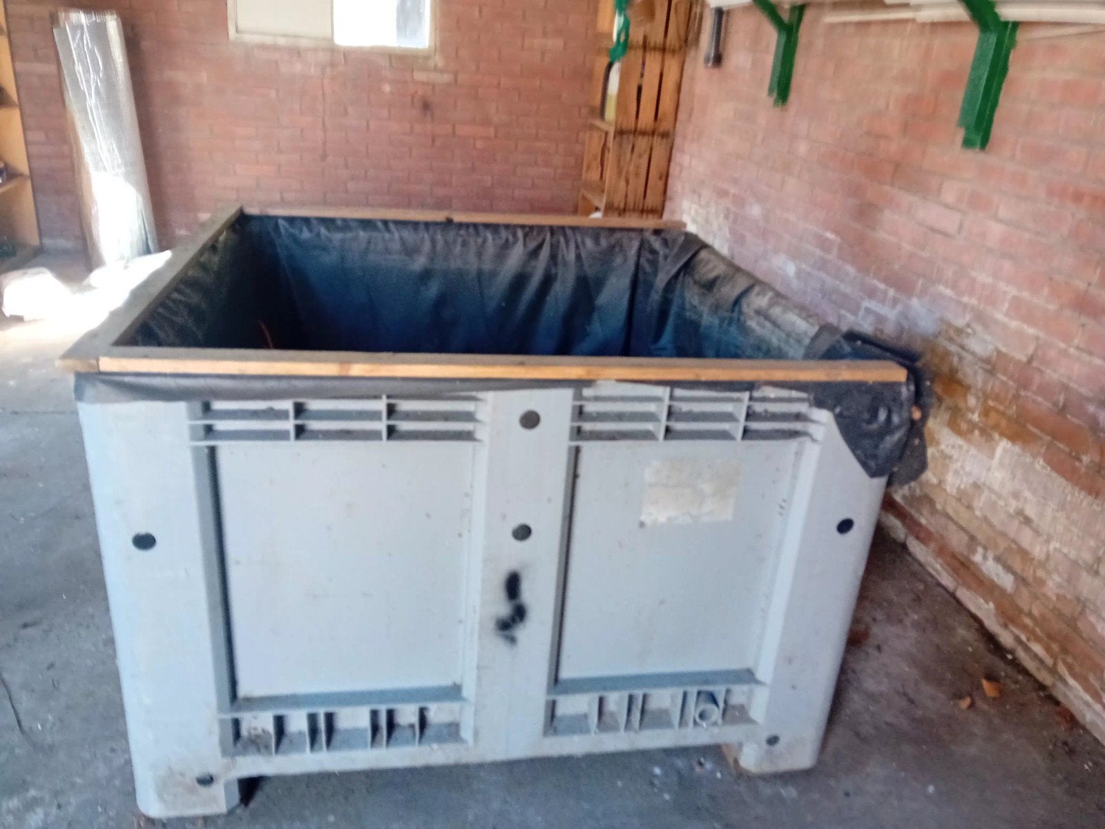 palletbox kunststof, Ophalen, Gebruikt