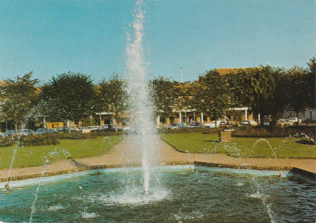 BAARLE NASSAU Annaplein met Fontein, Verzenden, 1980 tot heden, Ongelopen, Noord-Brabant