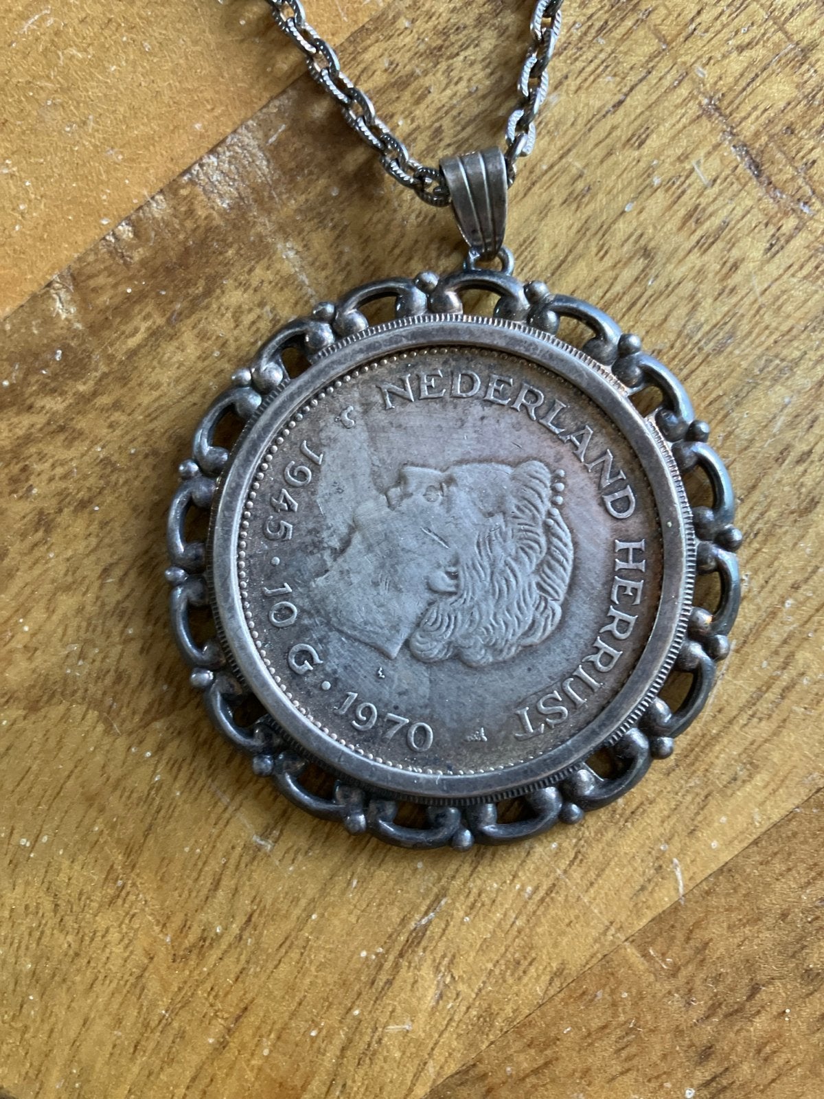 Vintage Munt Hanger Ketting - Nederland Herrijst 1970, Ophalen of Verzenden, Gebruikt, Zilver, Met hanger