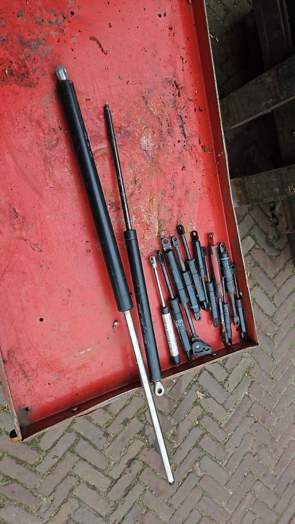 Partij gasveren, Ophalen of Verzenden
