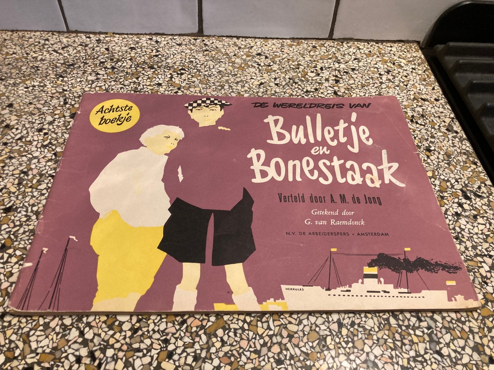 Bulletje en bonenstaak deel 8, Boeken, Ophalen of Verzenden, Gelezen