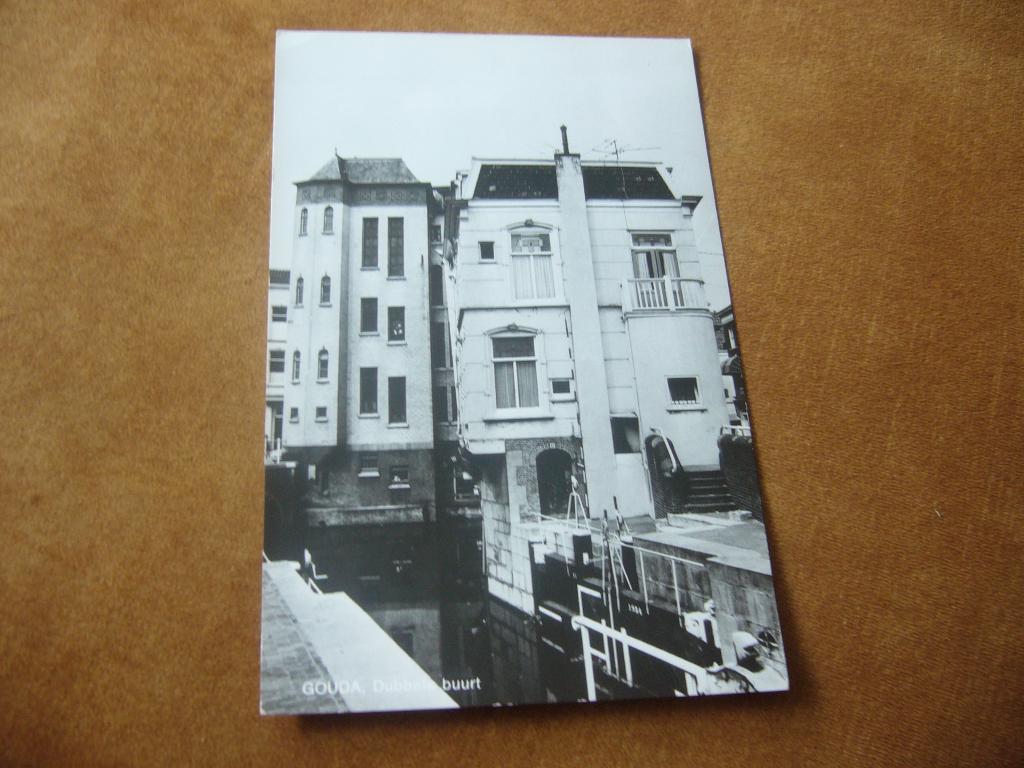 GOUDA  =  DUBBELE  BUURT, Verzamelen, Ansichtkaarten | Nederland, Ophalen of Verzenden, 1920 tot 1940, Ongelopen, Zuid-Holland
