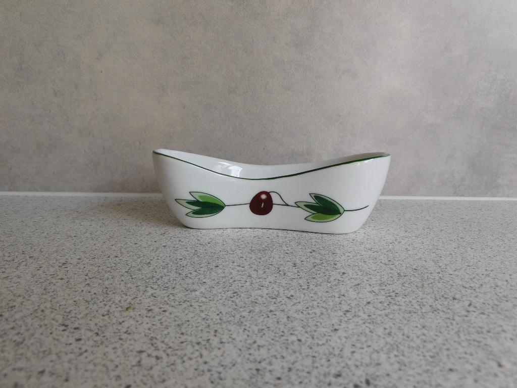 Bowl 12x6 cm. Olives PPD, Huis en Inrichting, Ophalen of Verzenden, Zo goed als nieuw, Kom(men), Overige stijlen