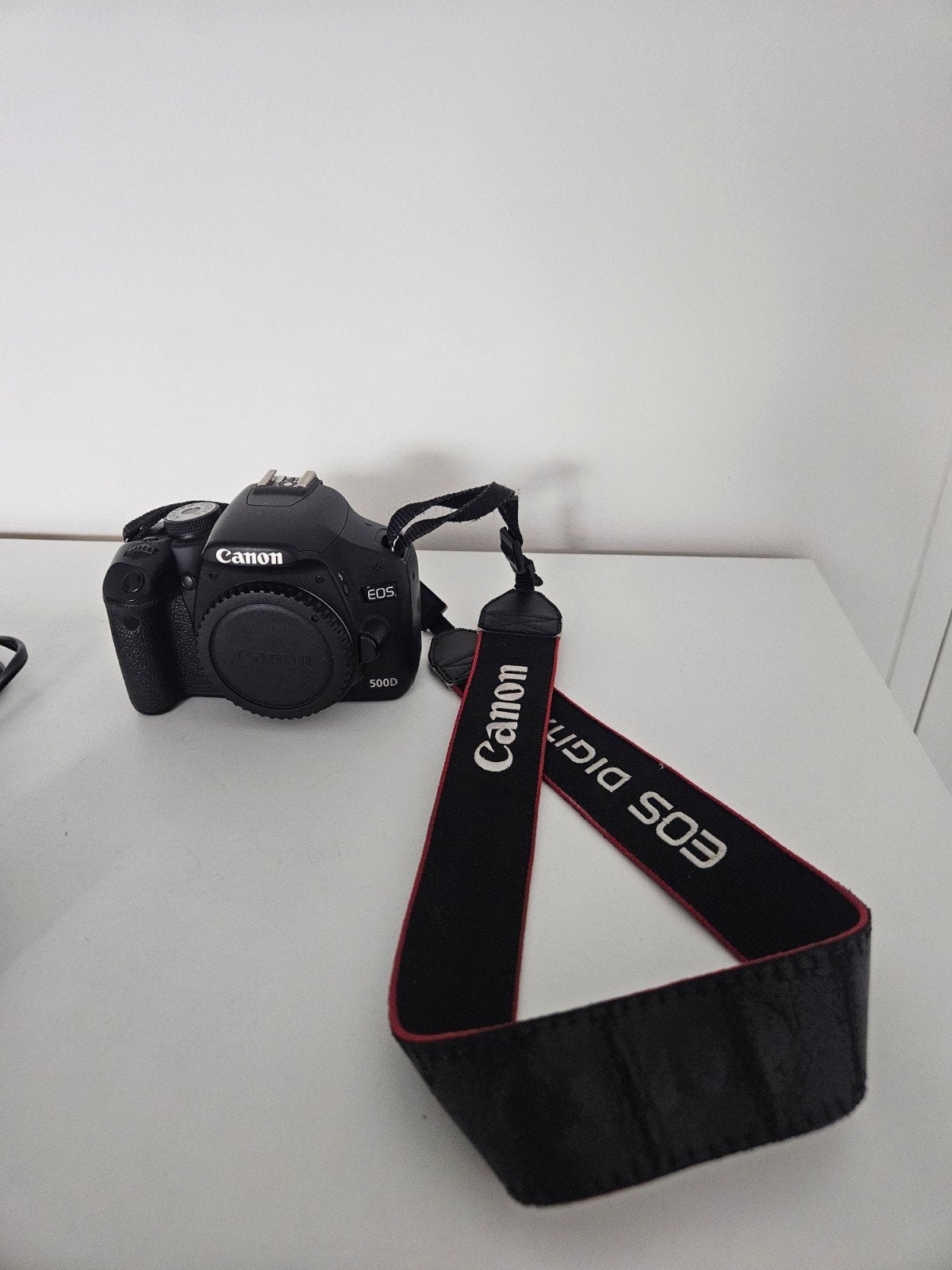 Canon eos 500d, Ophalen, Accu