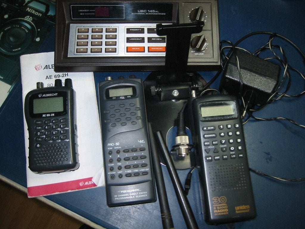 scanners, Telecommunicatie, Ophalen of Verzenden, Gebruikt, 30 tot 200 kanalen