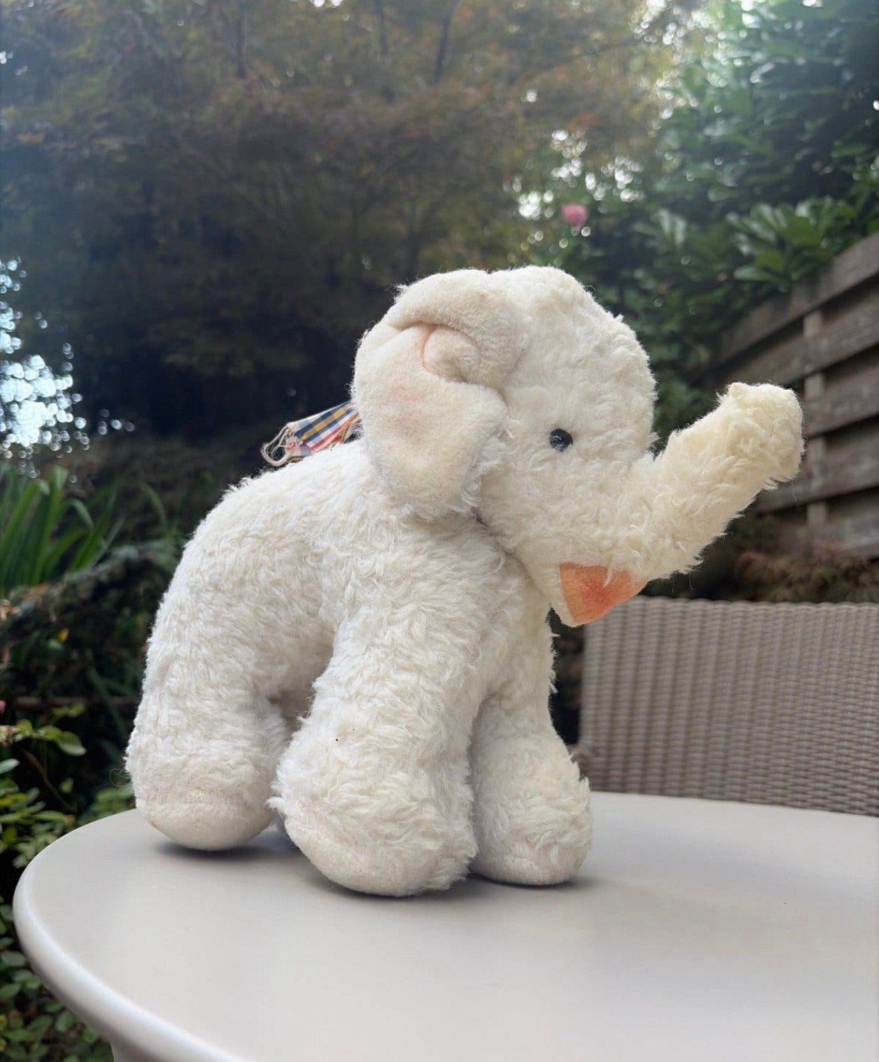 Vintage knuffel olifant - Crèmekleurig verzamelobject, Ophalen of Verzenden, Zo goed als nieuw