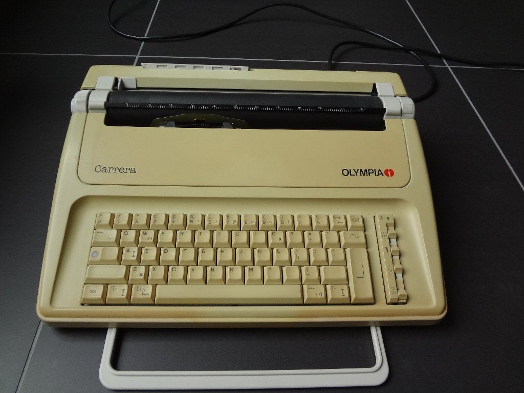 Elektronische schrijfmachine, Ophalen, Overige typen