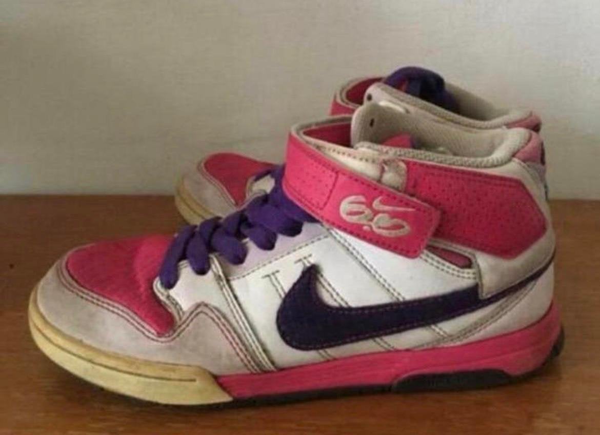 Leuke Nike Sneakers wit roze paars kinderschoenen Maat 36, Ophalen, Overige kleuren, Sneakers of Gympen, Gedragen