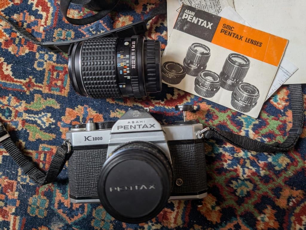 Pentax Asahi K1000 Spiegelreflexcamera extra lens + flitser, Audio, Tv en Foto, Fotocamera's Analoog, Ophalen of Verzenden, Gebruikt