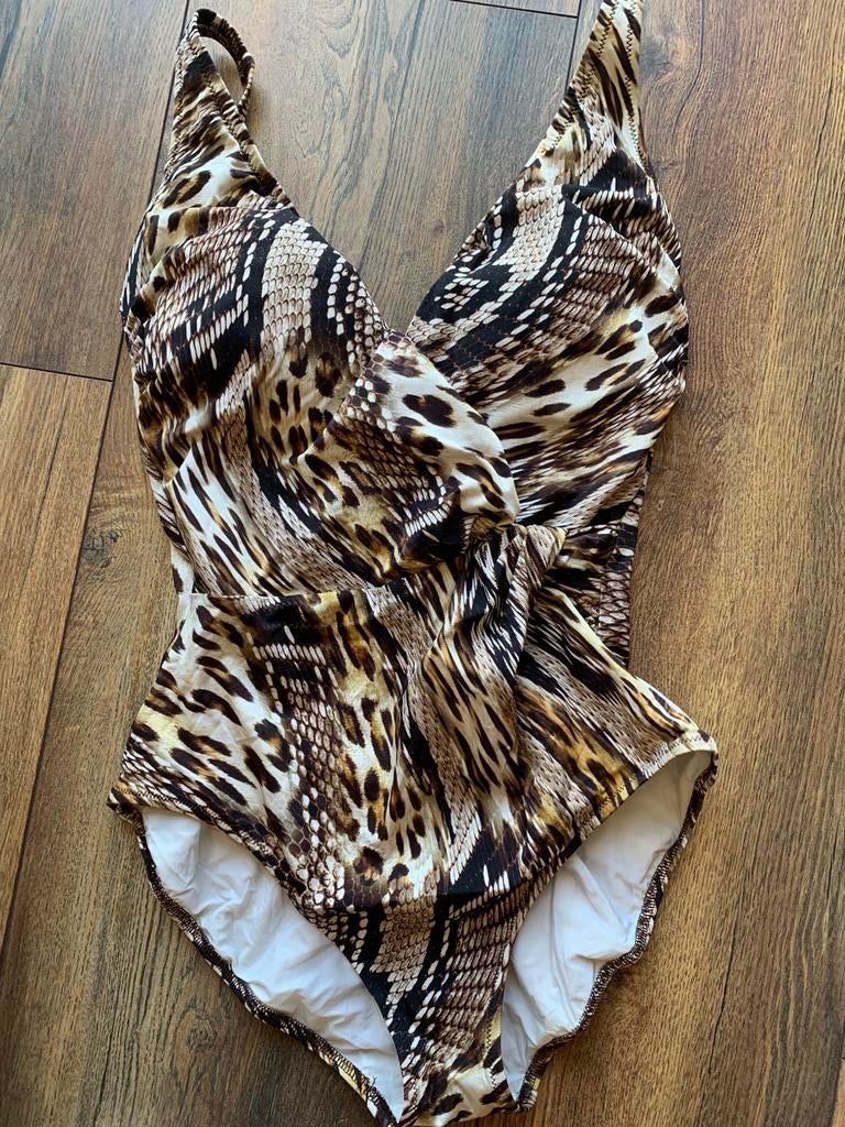 Gottex badpak 42 verstelbare bandjes dierenprint cups, Kleding | Dames, Badmode en Zwemkleding, Ophalen of Verzenden, Gedragen