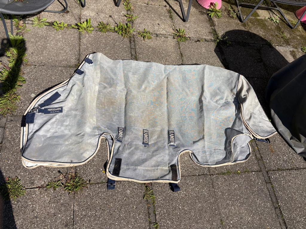 Rambo protector met hals maat 205, Dieren en Toebehoren, Paarden en Pony's | Dekens en Dekjes, Full (L), Gebruikt, Vliegendeken