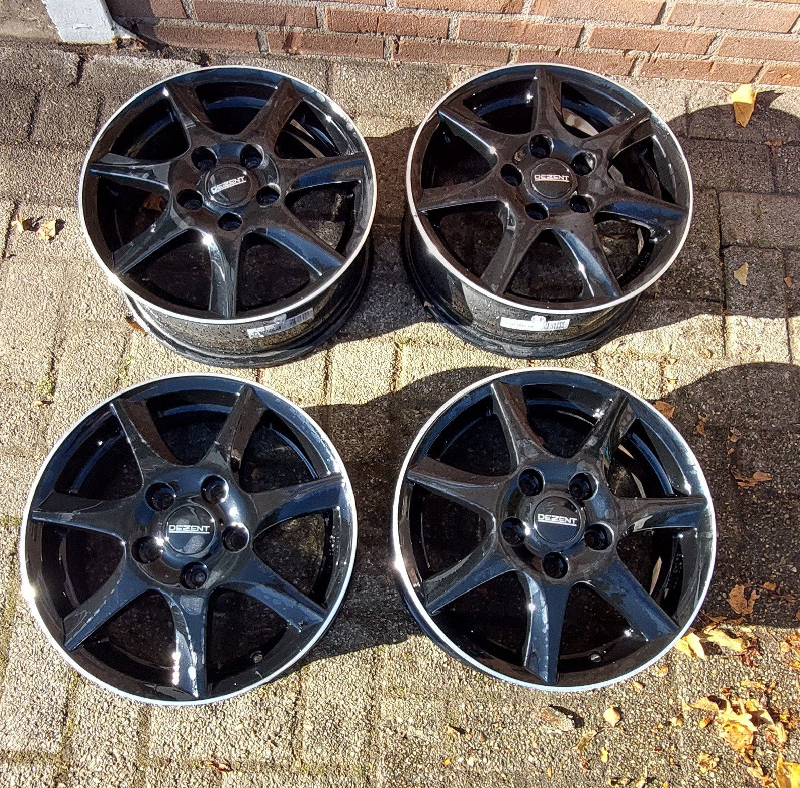 mooi set Dezent velgen, 15 inch,  5x114.3, Ophalen