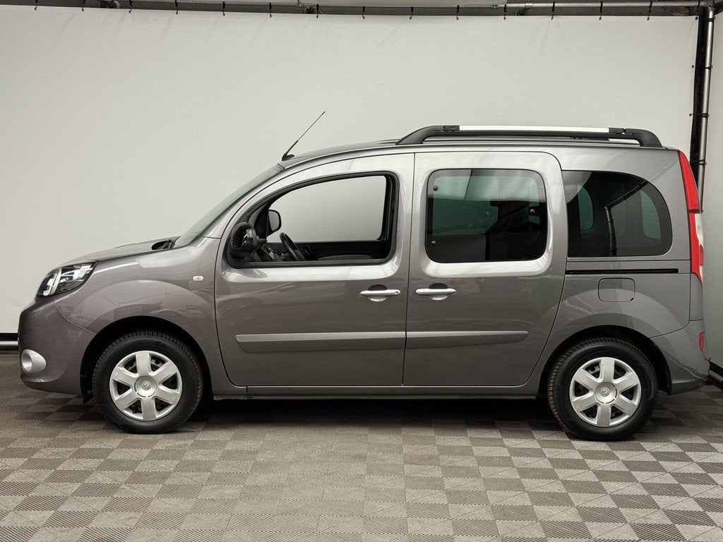 Renault Kangoo Family 1.2 TCe Limited Start&Stop ECC Navi, Voorwielaandrijving, Stof, Gebruikt, 4 cilinders