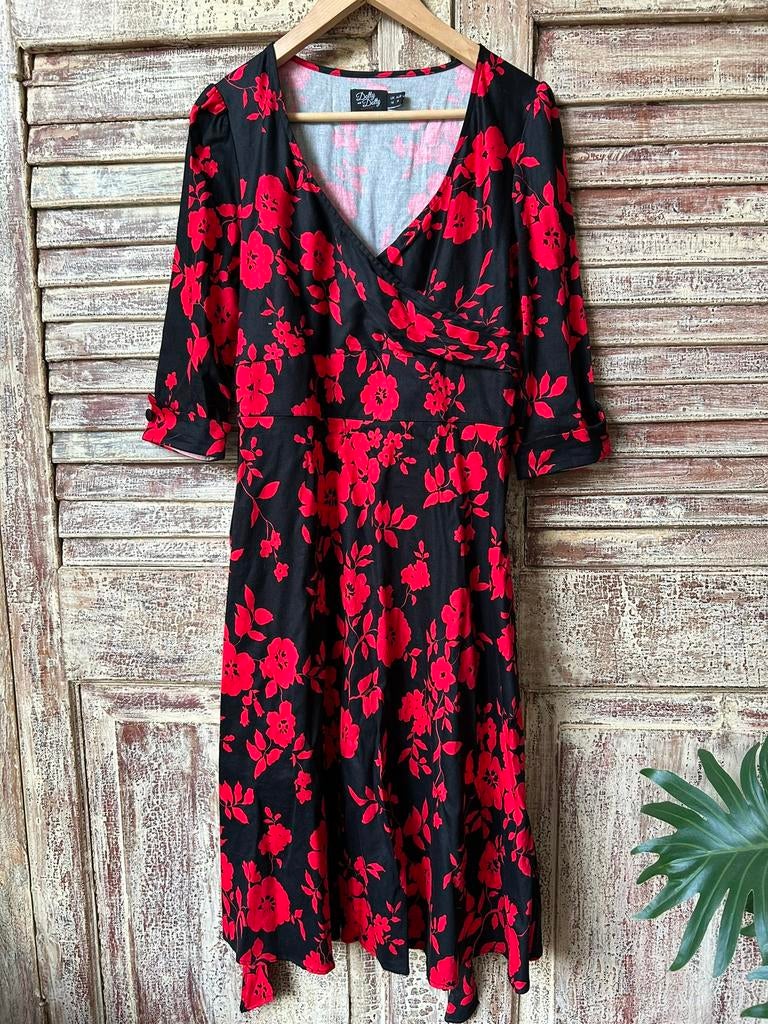 Dolly and Dotty zwart rode jurk maat 42, Kleding | Dames, Maat 42/44 (L), Ophalen of Verzenden, Zo goed als nieuw, Rood