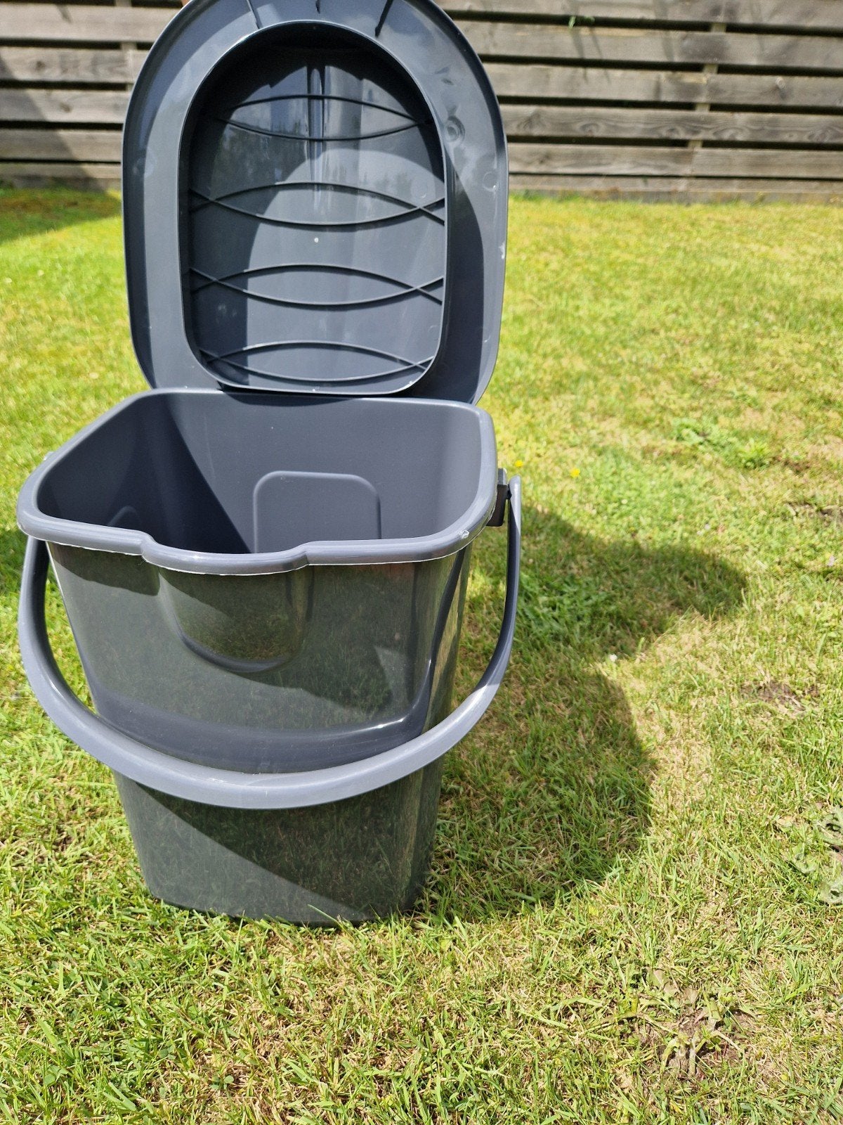 WC Emmer / Porta Pottie 22 liter NIEUW, Ophalen of Verzenden, Nieuw