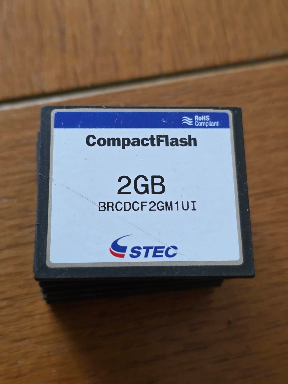 STEC CompactFlash 2GB Geheugenkaart BRCDCF2GM1UI, Gebruikt, STEC, Ophalen of Verzenden, 2 GB