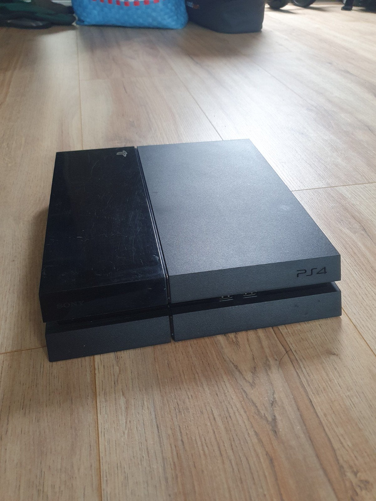 Playstation 4, Spelcomputers en Games, Spelcomputers | Sony PlayStation 4, Ophalen, Met games, Met 2 controllers, Zo goed als nieuw