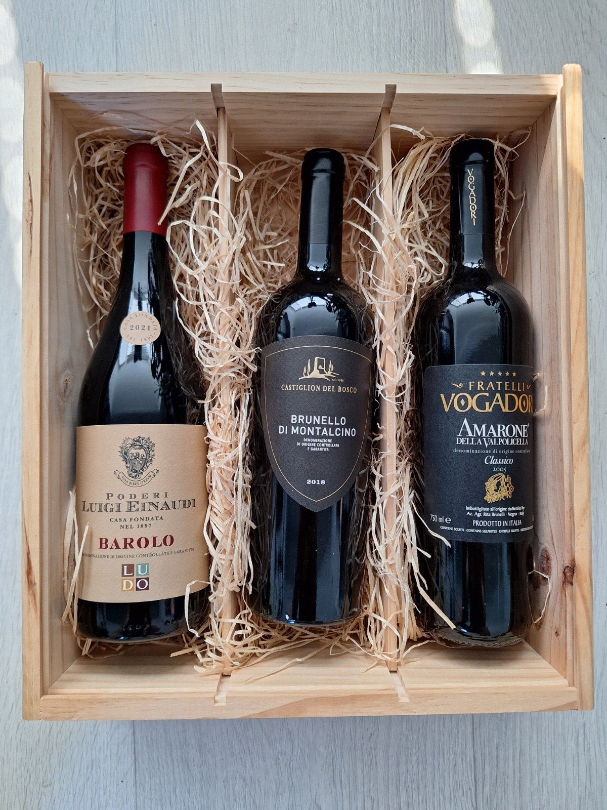 3 mooie Italianen (barolo, brunello en amarone), Nieuw, Rode wijn, Vol, Italië