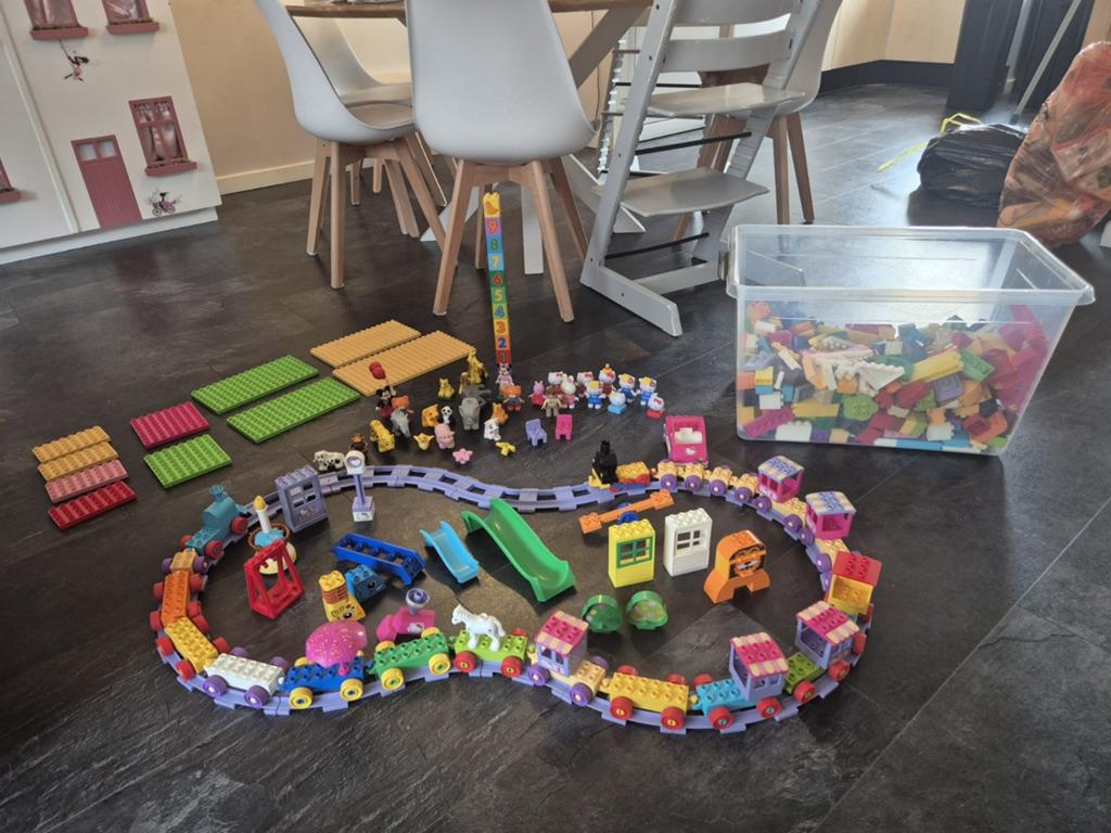 Grote partij duplo met vele extra's., Ophalen, Zo goed als nieuw
