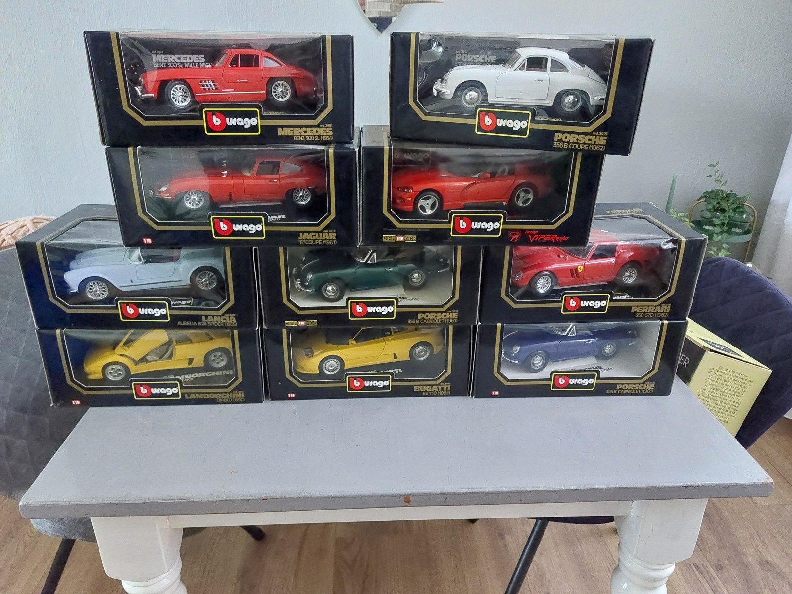 10 modelauto's  1,18., Hobby en Vrije tijd, Modelauto's | 1:18, Ophalen of Verzenden