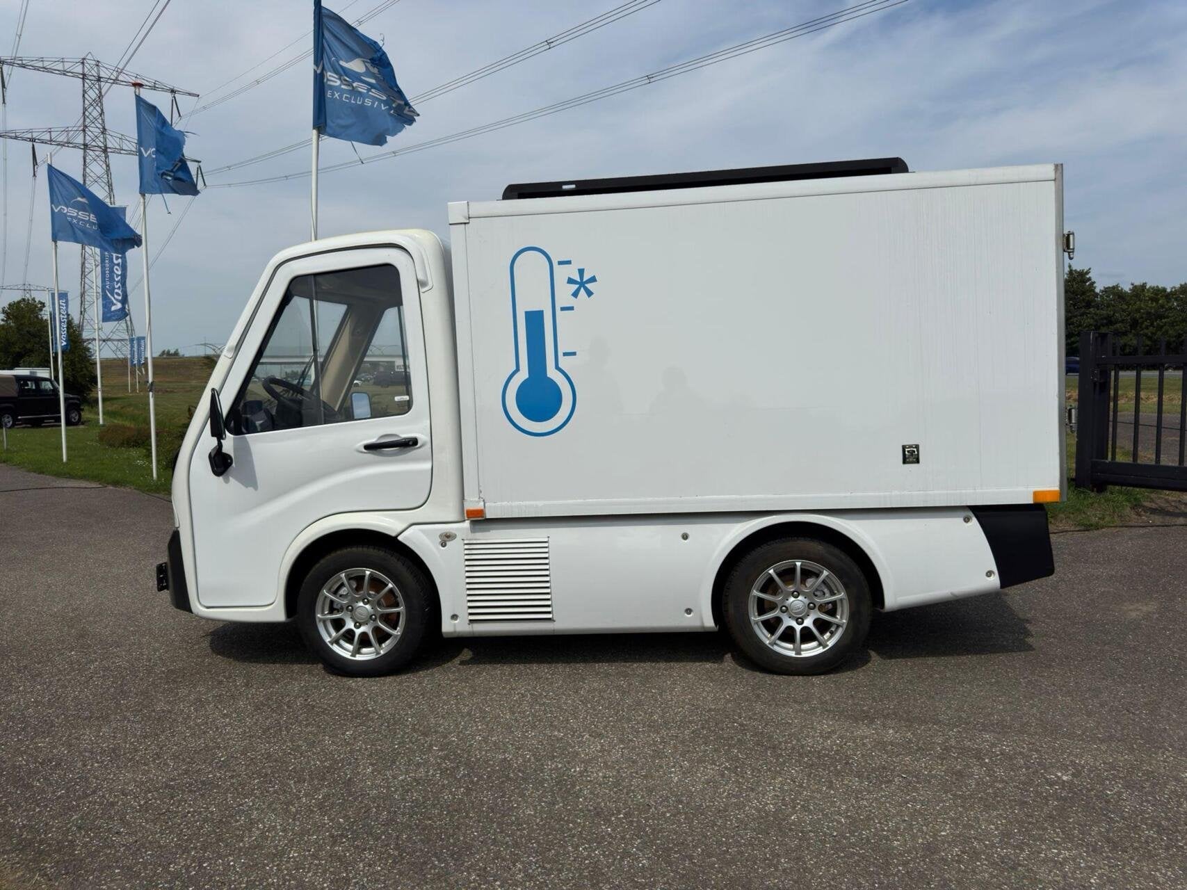 C500 100% elektrisch koelvoertuig 5u koelen 100 km range, Achterwielaandrijving, Gebruikt, Origineel Nederlands, 33 pk