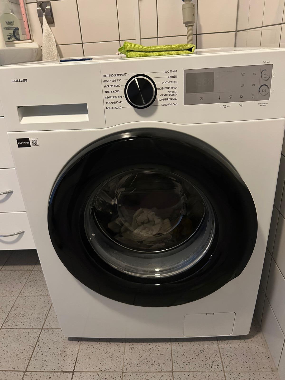 Zo goed als nieuwe wasmachine, Ophalen, 1200 tot 1600 toeren, 4 tot 6 kg, Zo goed als nieuw