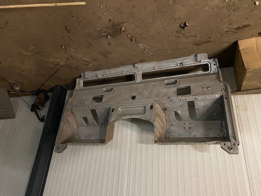 Landrover Defender TD5 verzinkt schutbord, Ophalen, Land Rover, Voor, Spatbord