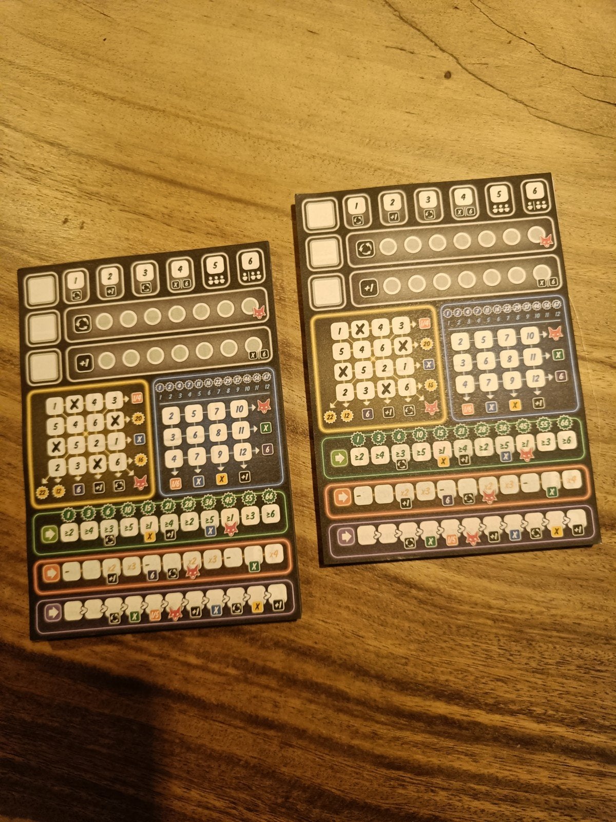 2x Scorebladen Clever (Gevorderd), Een of twee spelers, Ophalen of Verzenden, Zo goed als nieuw