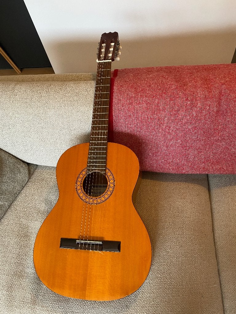 Zeldzame Kumika Axel Gitaar - MIJ Lawsuit Era 1982, Ophalen, Gebruikt, Klassieke of Spaanse gitaar, Met koffer