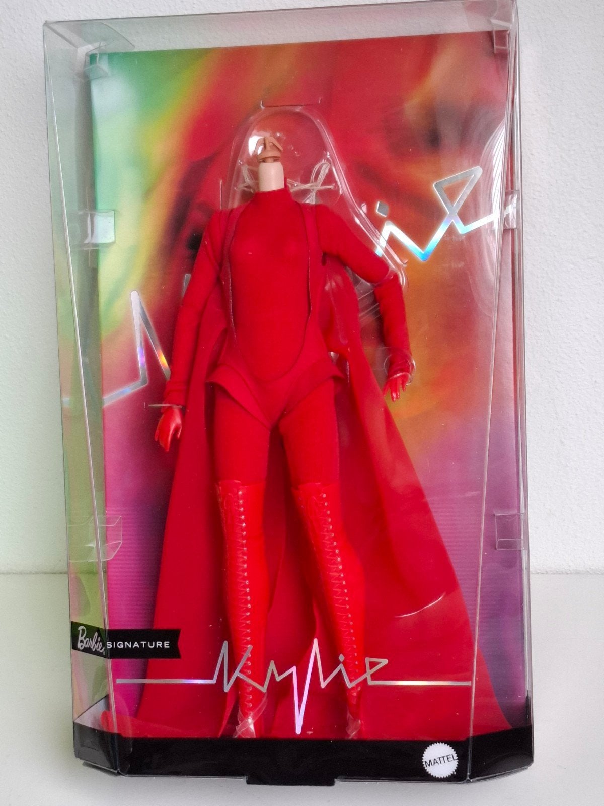 Barbie Kylie Minogue, body en kleding, Verzamelen, Ophalen of Verzenden, Zo goed als nieuw, Fashion Doll
