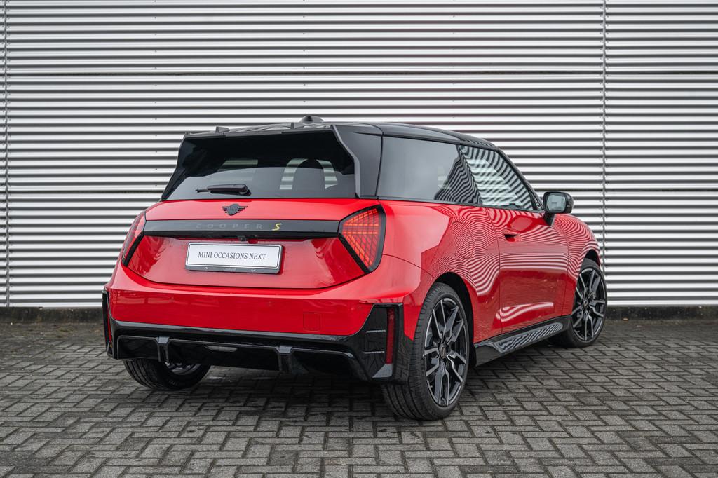MINI Hatchback Cooper SE / John Cooper Works / Pakket L / 18, Zwart, Met garantie (alle), 4 stoelen, Leder en Stof