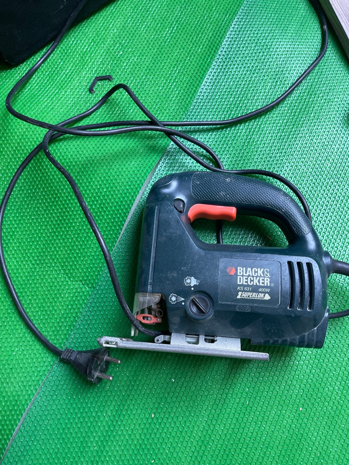 Black & Decker Decoupeerzaag KS 631 - 400W, Doe-het-zelf en Verbouw, Gereedschap | Zaagmachines, Minder dan 30 mm, Gebruikt, Decoupeerzaag