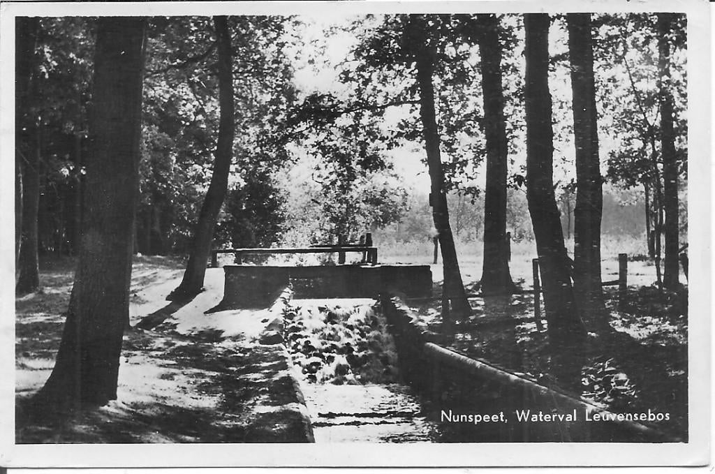 Nunspeet Waterval Leuvensebos., Ophalen of Verzenden, 1940 tot 1960, Gelopen, Gelderland