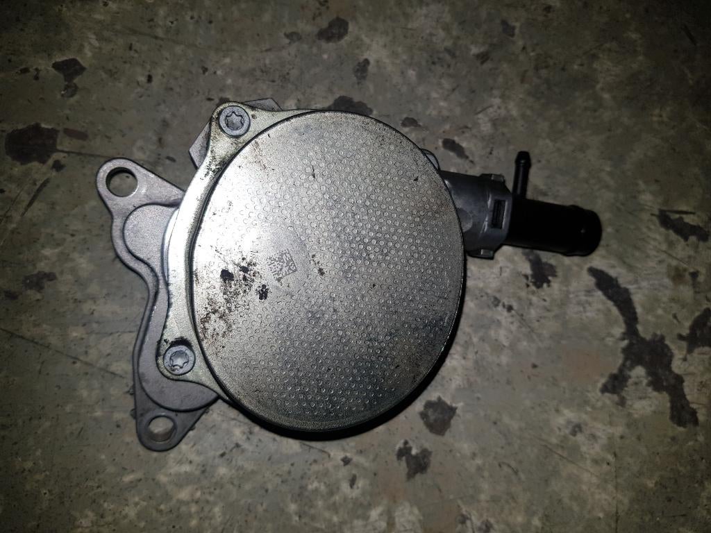 Vacuumpomp Renault Master IV 2.3 DCI 16V 2012, Ophalen of Verzenden